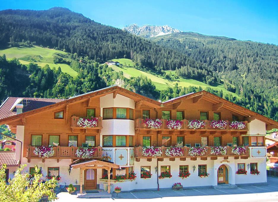 Stacklerhof Hotel Neustift im Stubaital Exterior foto